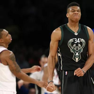 张子宇：我没大家想的那么高 大概2米23左右