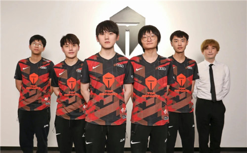 分别展现了 分别展现了