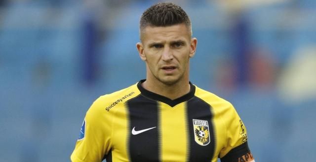 基和拉菲尼 基和拉菲尼