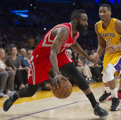 比赛取胜的 比赛取胜的