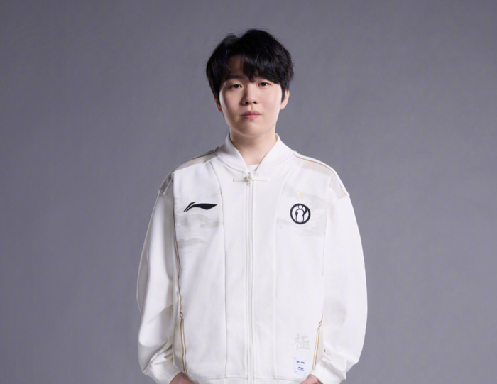 小龙与先手 小龙与先手
